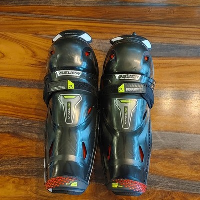 Intermediate Bauer Vapor Hyperlite Shin Guards- 13''/33cm/ Very Good/4''10'' - 5''5''