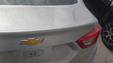 18 19 CHEVY CRUZE Trunk/decklid/hatch/tailgate silver gan