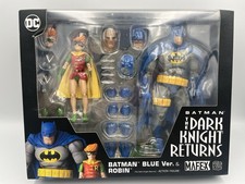 MAFEX Batman Dark Knight Returns Blue Ver Robin Medicom No 139