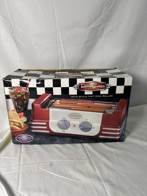 BNIB Nostalgia Electrics Retro Series 50 s Style Hot Dog Roller RHD-400