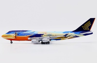 Singapore Airlines B747-400 ''Tropical'' Reg: 9V-SPK JC 1:400 Diecast XX40213