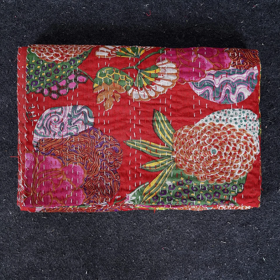 Colcha Queen Kantha MultiFloral Manta India Reversible Ropa de Cama Tiro Foto 2 de 4