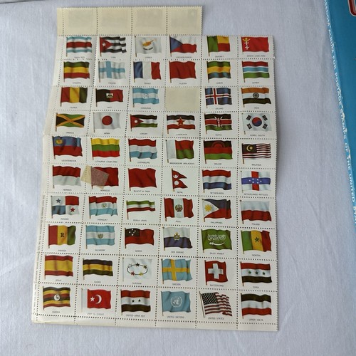 Vtg Stamp Lot 1960 HARRIS United States & Worldwide STAMP ALBUMs STAMPS & Hinges - Picture 3 of 24