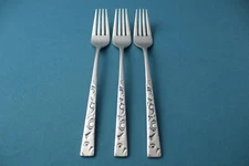 3 Dinner Forks 1847 Rogers IS International NAVAHO Stainless 7 1/2"