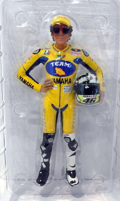 Minichamps 1/12 Scale Diecast - 312 060246 Valentino Rossi Standing Rossi 2006 - Image 2 of 4