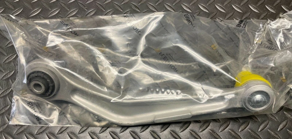 Flennor Rear RH Upper Control Arm - 33-32-1-094-210 / FL472-F - For BMW - Image 2 of 4