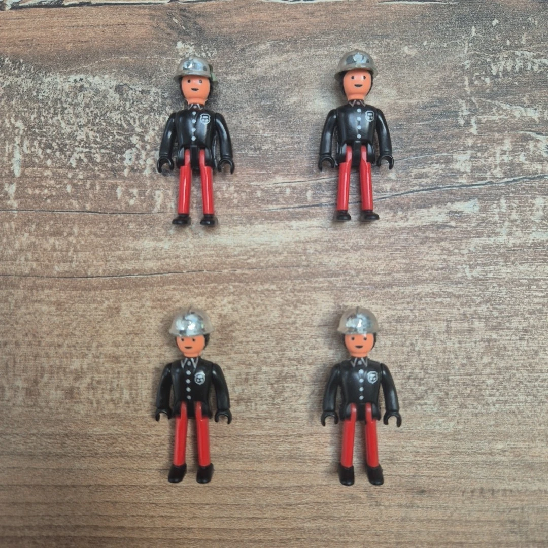 lot ( 3 ) MAJOKIT MAJORETTE trottoirs vert