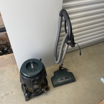 Hyla NST Vacuum Air Purifier with Power Nozzle, Hose, Wand Caddy Tested Working