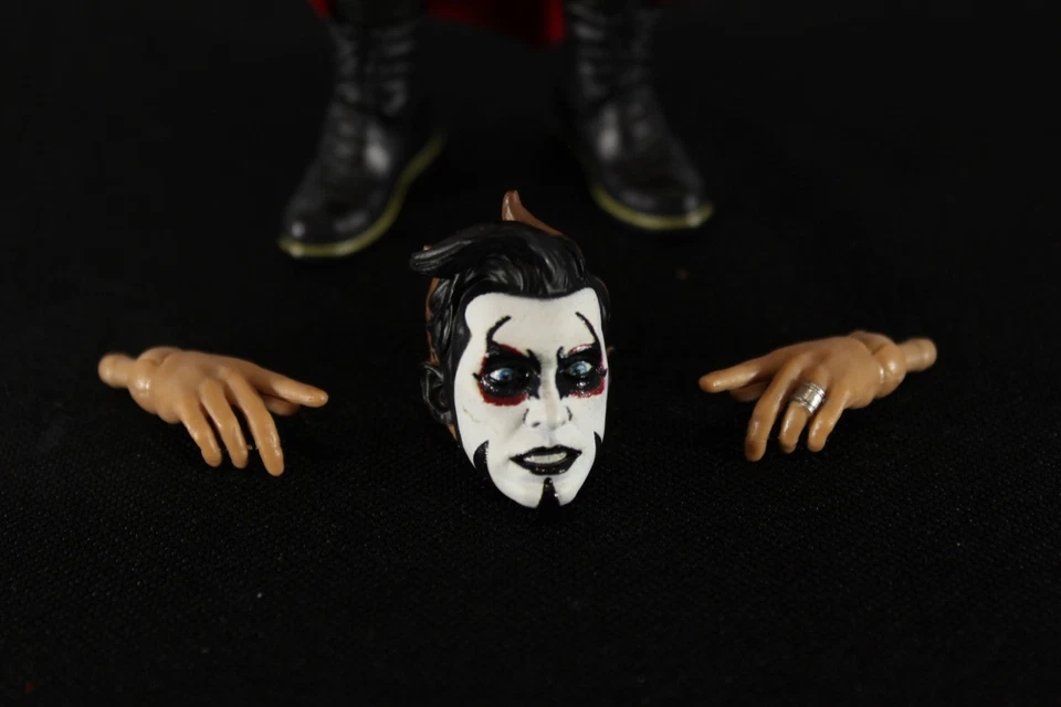 AEW Unrivaled Series 13 Danhausen Action Figure 123 Chase 1 of 3000 Rare LotA218 - Image 2 of 4