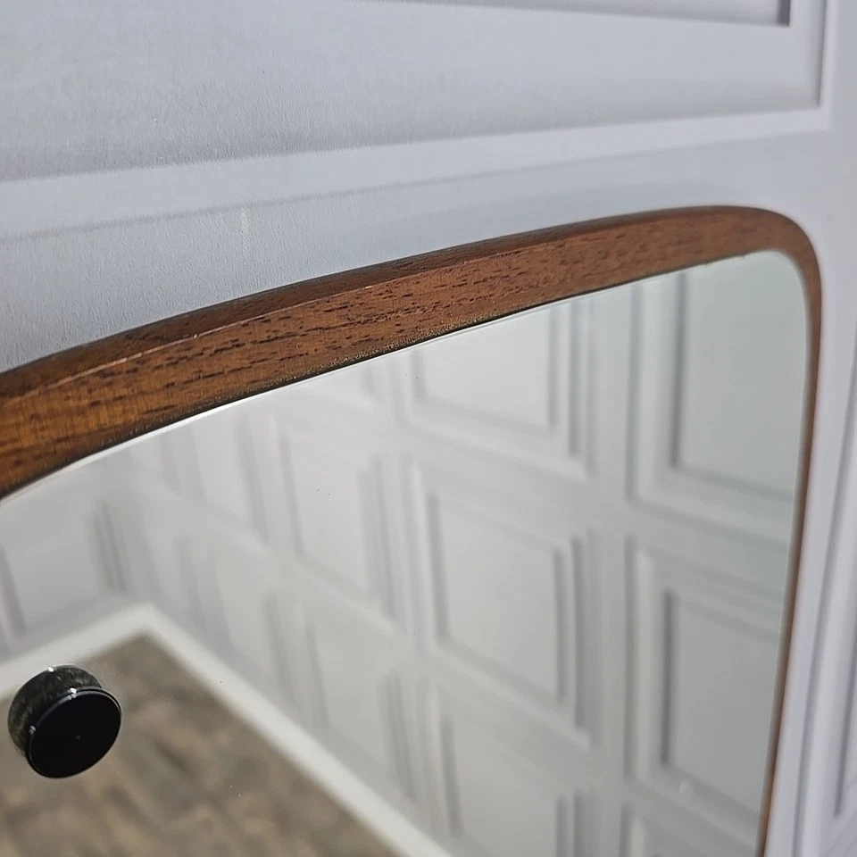 Retro Vintage Mid Century Modern Wall Mirror - Danish Teak Hanging Wooden Frame - Image 4 of 4