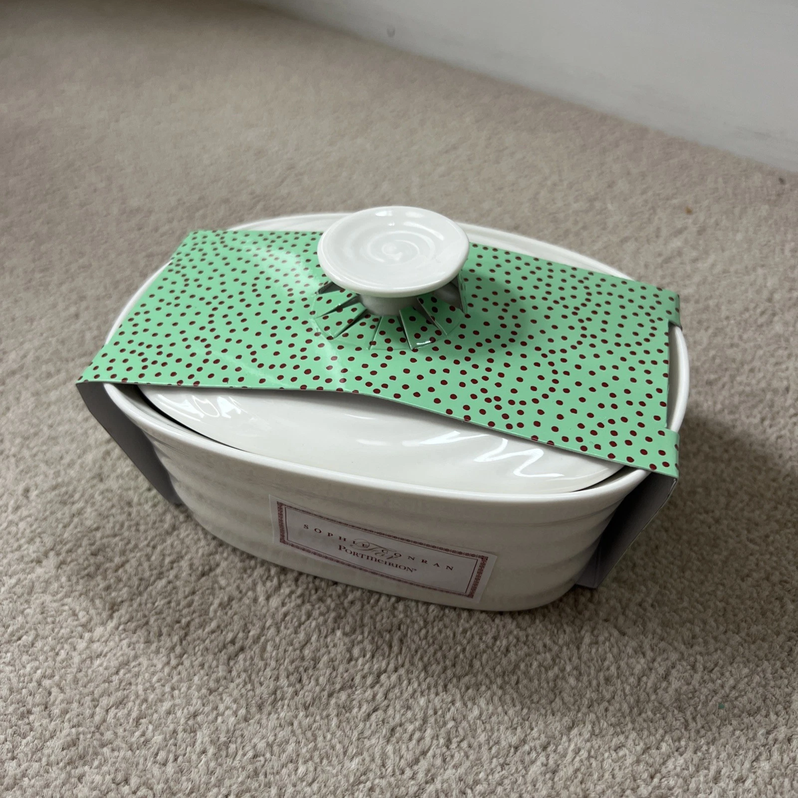 SOPHIE CONRAN Portmeirion COVERED BUTTER DISH 15.5cm WHITE BRAND NEW
Opens in a new window or tab