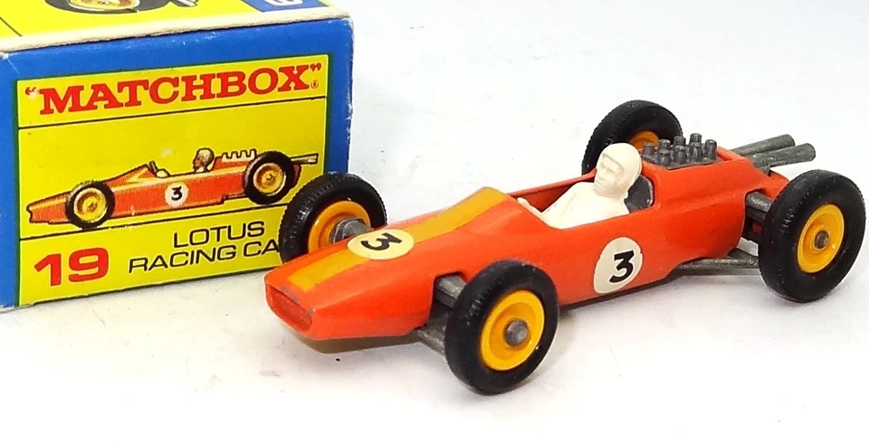 LESNEY MATCHBOX NO. 19 LOTUS RACING CAR - MINT BOXED - Image 2 of 4
