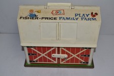 FISHER PRICE FAMILY PLAY FARM BLS42 