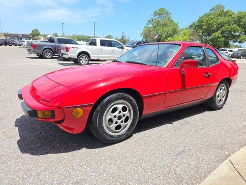 1987 Porsche 924S 