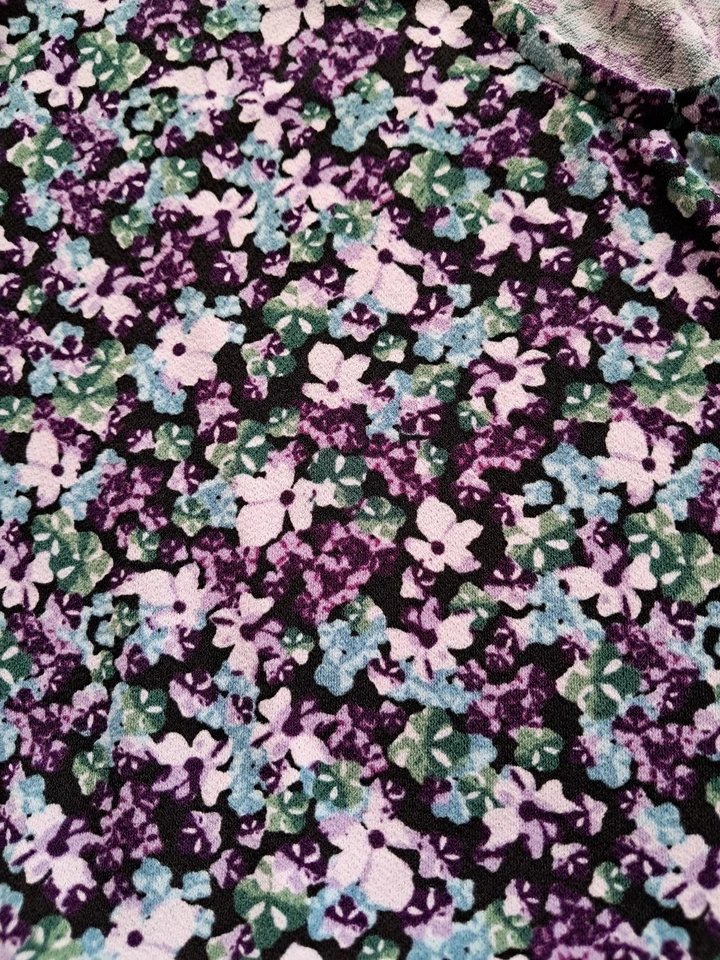 Robe neuve taille 50-52 noir floral - Photo 2/4