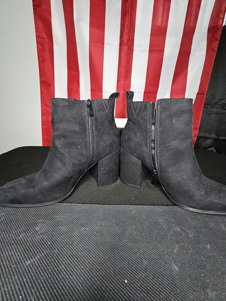 Women's Torrid Pointe Booties Black Size 9 - Image 4 of 4