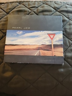 Yield by Pearl Jam (CD, Feb-1998, Epic)