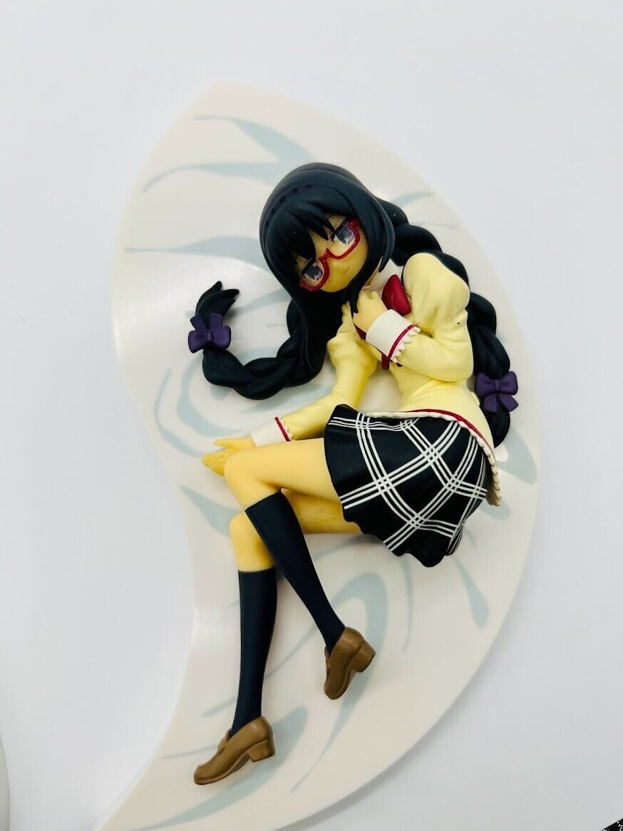 Akemi Homura & Madoka Kaname Puella Magi Madoka Magica Figure