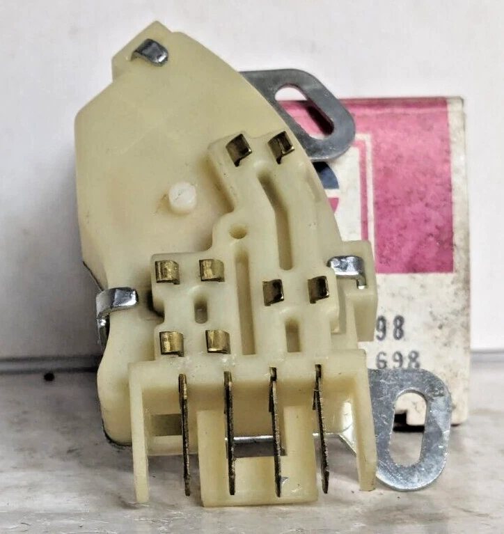 Interruptor de seguridad neutro 83-87 CHEVETTE, PONTIAC T1000 01052375 D2298 NUEVO DE STOCK Foto 4 de 4