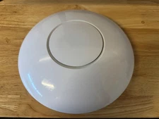 Ubiquiti Networks UAP-XG-US UniFi XG Quad-radio 802.11ac Wave 2 Access Point