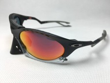 NEW Oakley PLANTARIS Sunglasses OO9437-0736 Matte Black W/ PRIZM RED