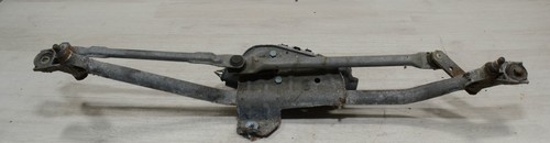 VW Passat 3BG Variant 2000 Scheiben Wischermotor vorne + Gestänge #144469-G032