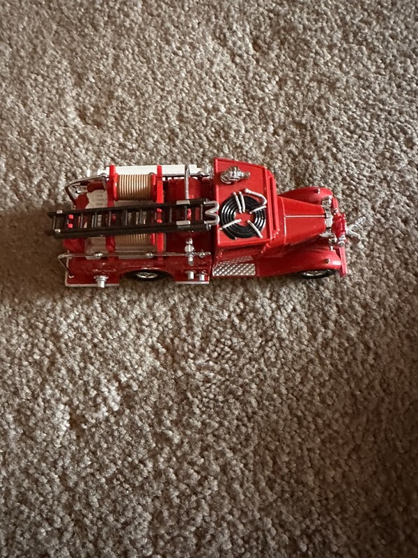 1932 Ford AA Fire Truck YFE06 Matchbox Models of Yesteryear