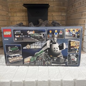 LEGO Advanced Models: Emerald Night (10194)