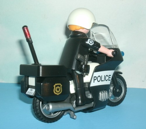 1/24 Scale Motorcycle Police Unit (4") Plastic Playmobil Action Figure Play Toy - Picture 2 of 8