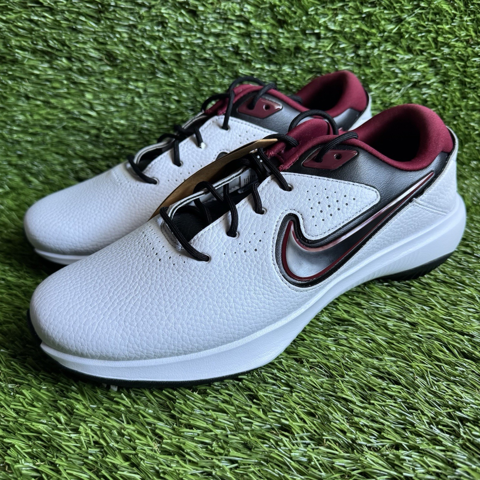 Dx9028-104 Mens White/maroon (wide) New