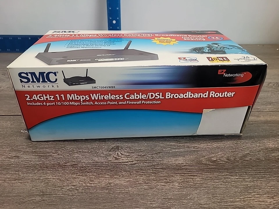 Barricade Cable/DSL Router w/ 4-Port 10/100Mbps and 802.11b SMC7004VWBR - Image 3 of 4