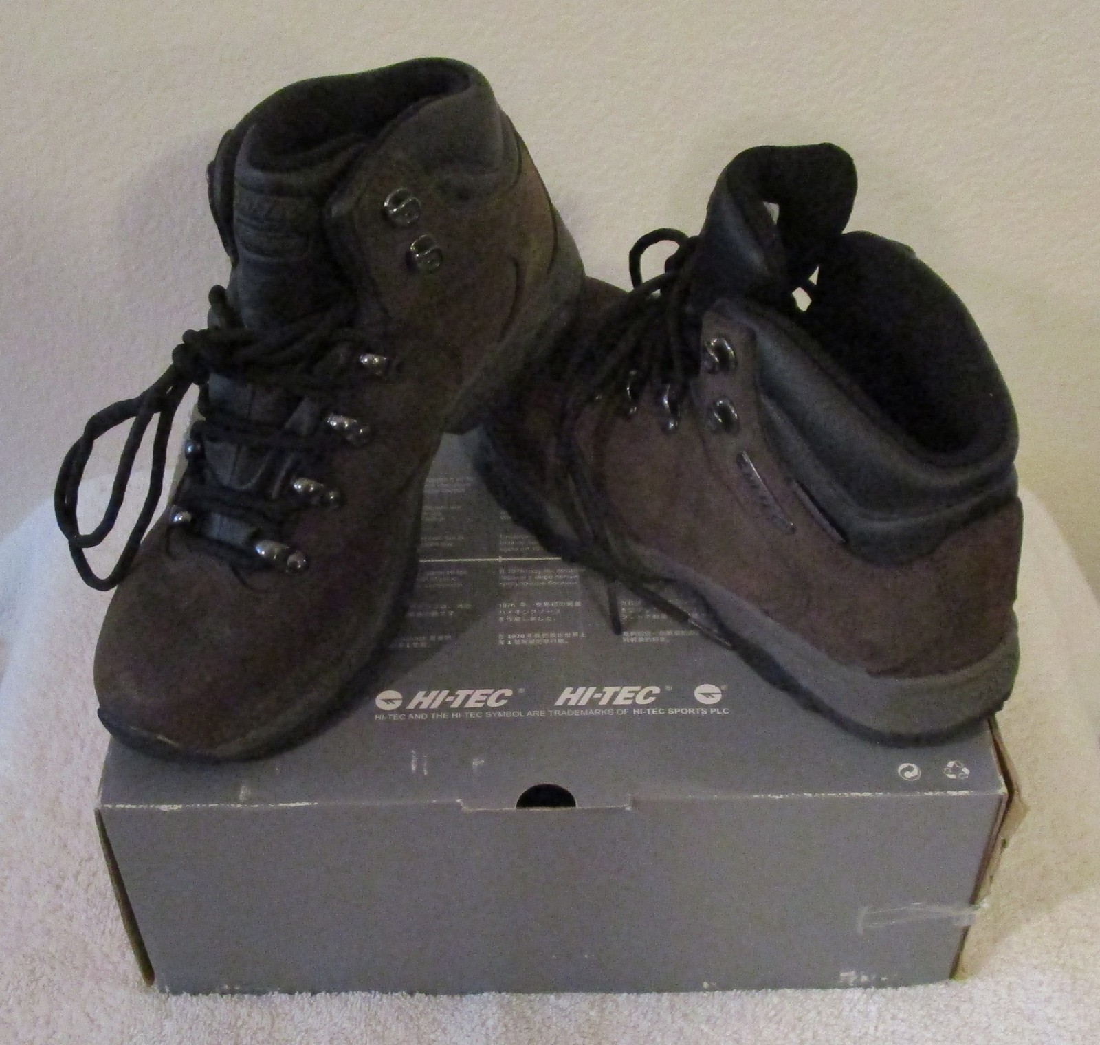 NIB Hi-Tec Altitude Glide WP Womens Hiking Boots Boots Boots 7 Dark Chocolate MSRP 90 7ee9c8 NIB Hi-Tec Altitude Glide WP Womens Hiking Boots Boots Boots 7 Dark Chocolate MSRP 90 7ee9c8