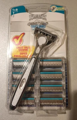wilkinson sword Quattro Titanium Rasierer mit Rasierklingen- neu - 9 stück -OVP