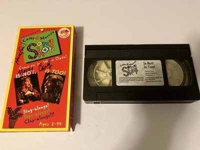 CATHY & MARCY S SONG SHOP IS NOT IS TOO VHS SIGNED SING CLAP ALONGS BANJO MUSIC
