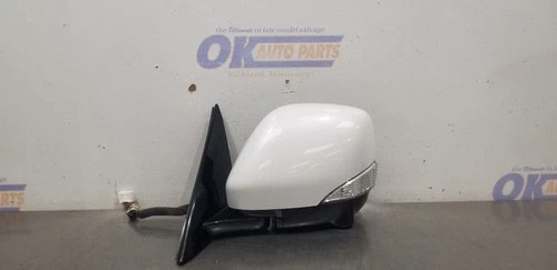 24 TOYOTA ARMADA POWER EXTERIOR SIDE VIEW MIRROR LEFT DRIVER WHITE