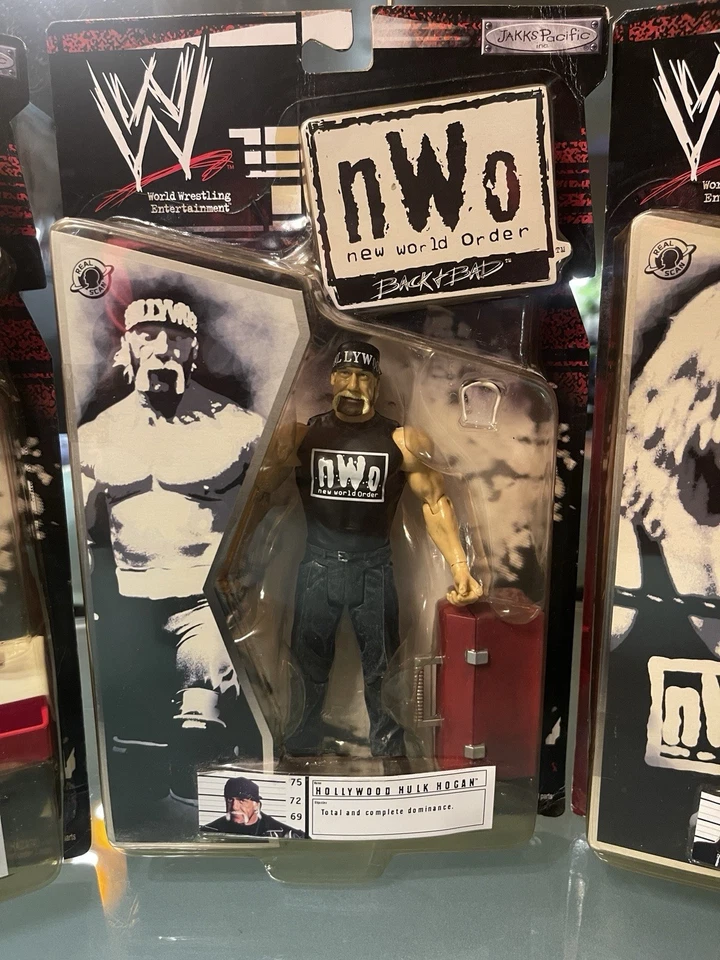 Figuras Jakks Pacific WWE nWo Back + Bad Hollywood Hogan Scott Hall Kevin Nash Foto 2 de 4