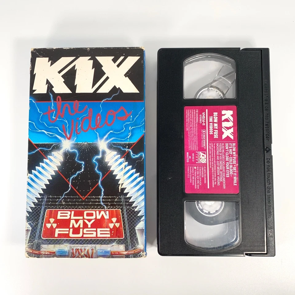 KIX -Blow My Fuse The Videos (1989 Atlantic Video, VHS, Exclusive Footage) Foto 3 de 4