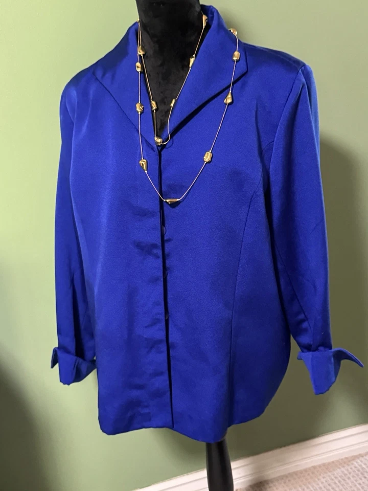 Jaqueta Victor Costa feminina média L/S azul botões ocultos totalmente forrada (B9)PMTD - Imagem 2 de 4