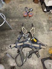 3M DBI-SALA ExoFit NEX Safety Harness With Dual Self-Retracting Lifeline Size M