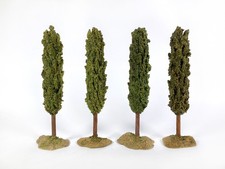 Lot 8426 - RS Spitaler Nr. 114 - 4x große Pappelbäume H. 18cm mit Massesockel