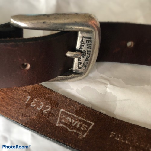 Levi’s Brown Size Large Cowhide Belt Silver Tone Buckle And Glide 31.5” To 35” - Picture 3 of 3