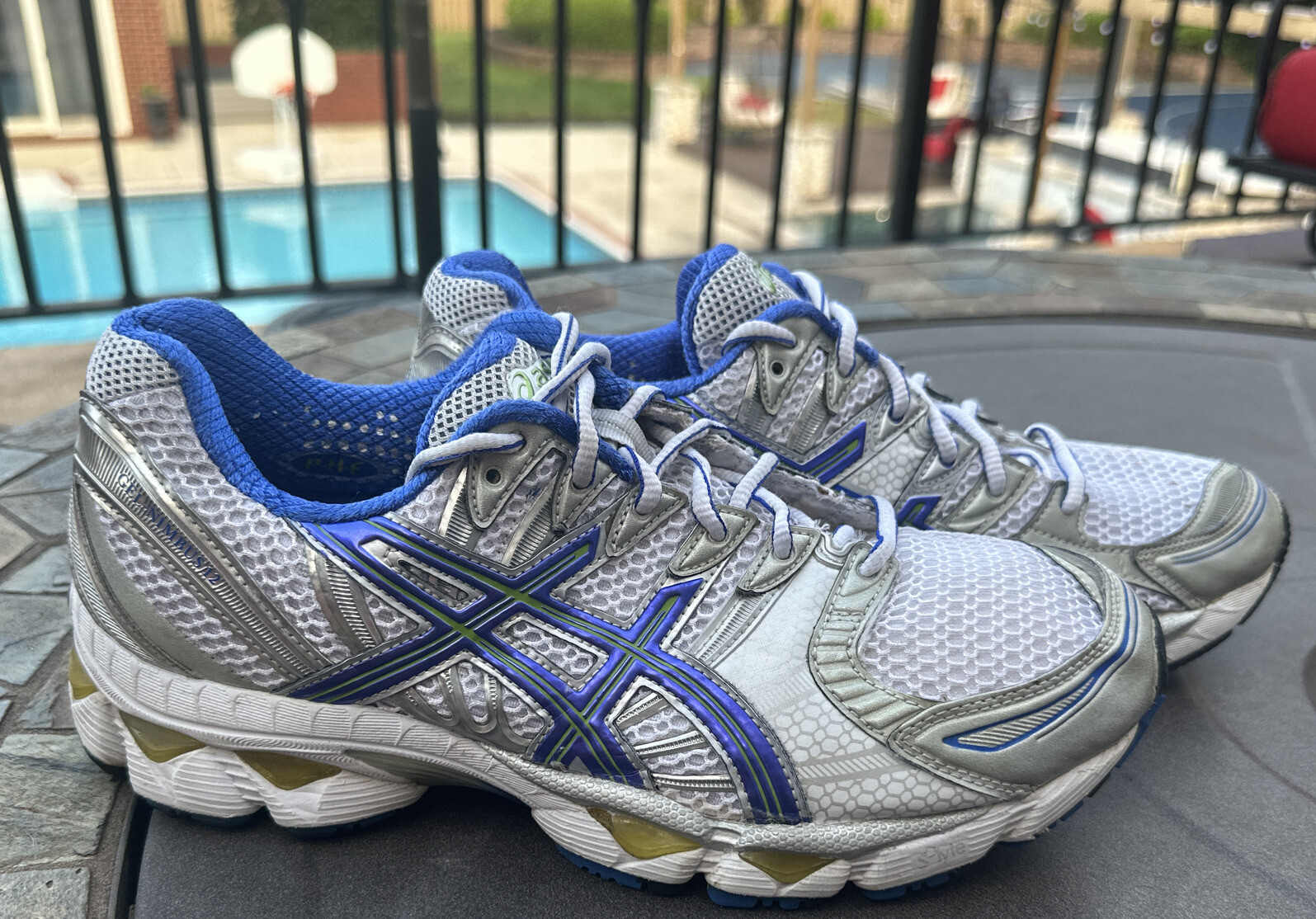 asics t095n gel nimbus 12