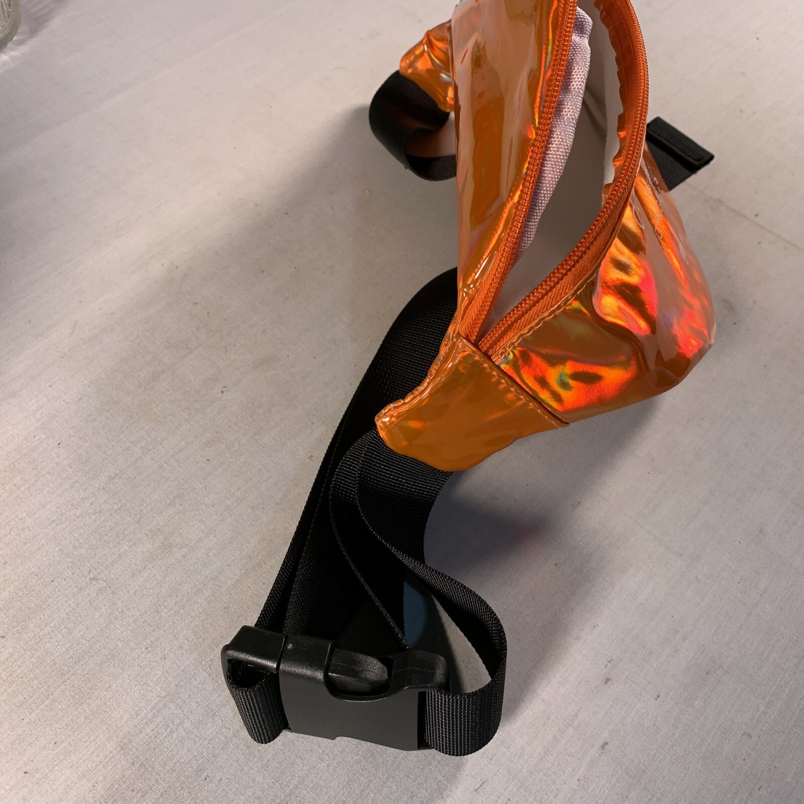 Fabletics ORANGE LUXE360• Collection Holographic … - image 5