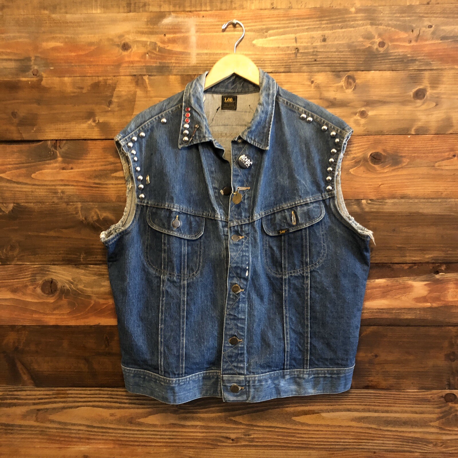 punk sleeveless denim jacket
