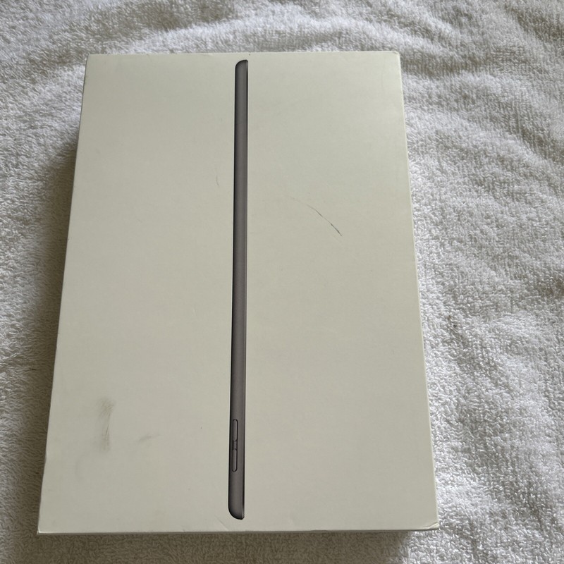 Apple iPad 8th Generation 32GB Wi-Fi  EMPTY BOX ONLY Space Grey