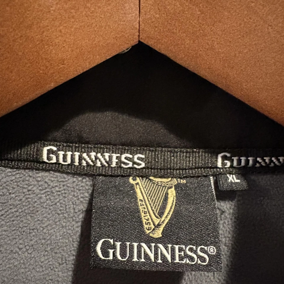 Guinness Black Softshell Jacket XL Zip Front Licensed Traditional Craft Ireland - Image 2 of 4