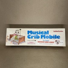 Raggedy Ann  Andy Baby Musical Crib Mobile NOS Knickerbocker Room Decor