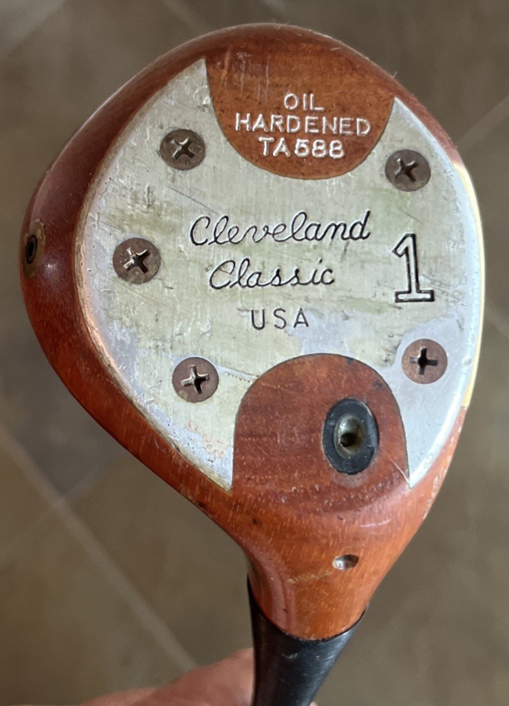 Cleveland Golf Classic Tour Action TA 588 Persimmon Driver RH S
