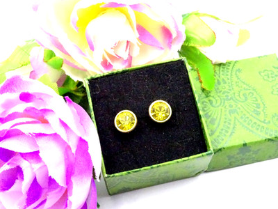 Pilgrim Damen Ohrstecker 16 Karat Vergoldet funkelnder Citrin Luxus Elegant Edel