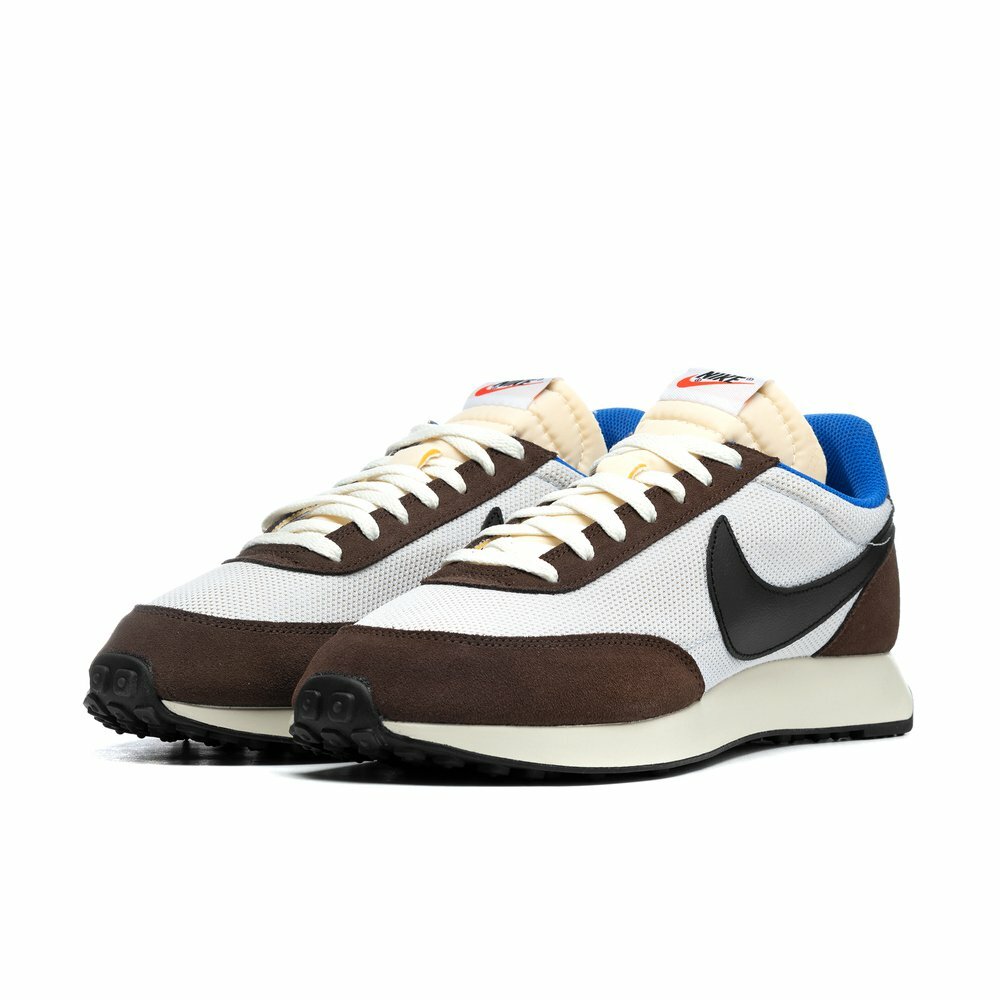 brown nike tailwind